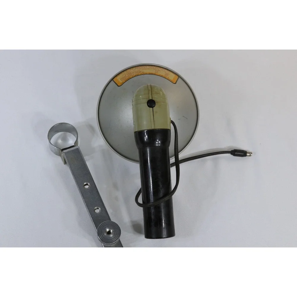 Vintage Kodak Flasholder Model B Camera Flash Attachment with Bracket and Cord